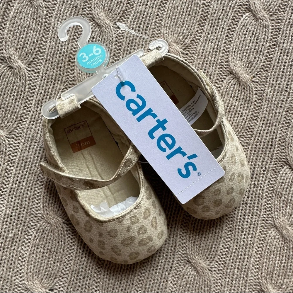 NWT Carter’s Baby Girl Shoes, Leopard Print, Size 2
